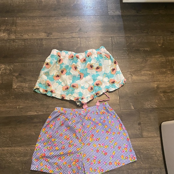 2 Pairs of Sleep Shorts SZ LG & SM - Picture 2 of 6